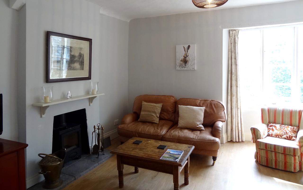 Huxham Farmhouse Bed and Breakfast East Pennard Esterno foto