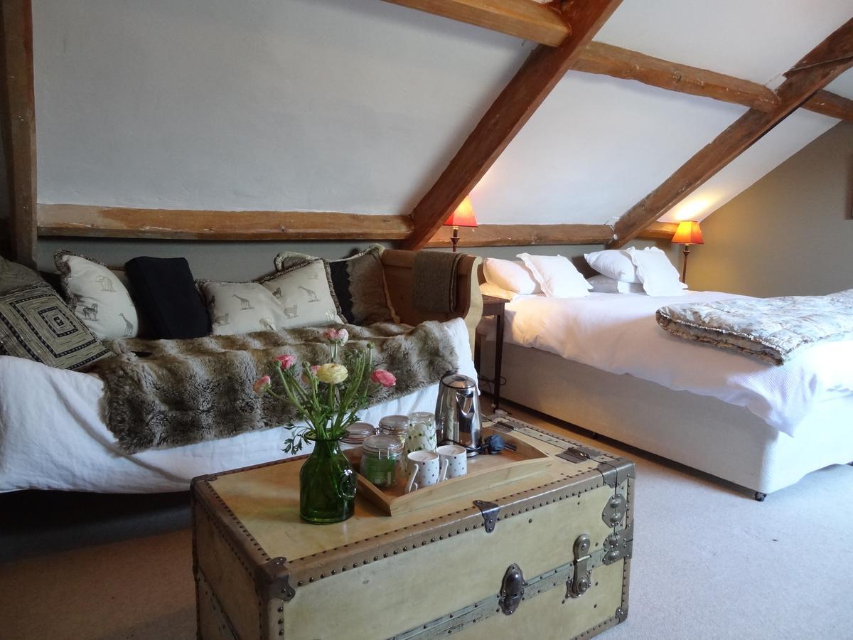 Huxham Farmhouse Bed and Breakfast East Pennard Esterno foto