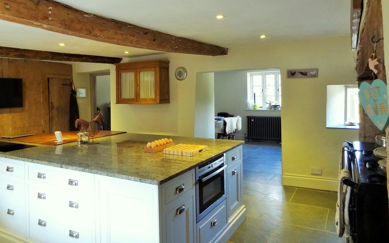 Huxham Farmhouse Bed and Breakfast East Pennard Esterno foto