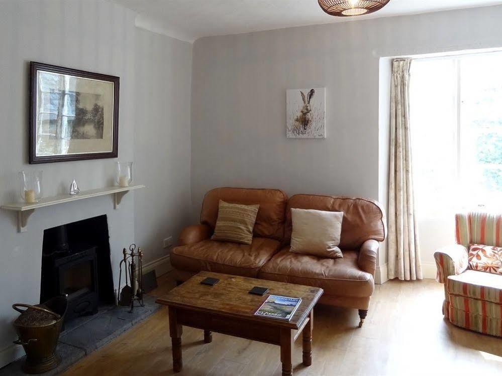Huxham Farmhouse Bed and Breakfast East Pennard Esterno foto